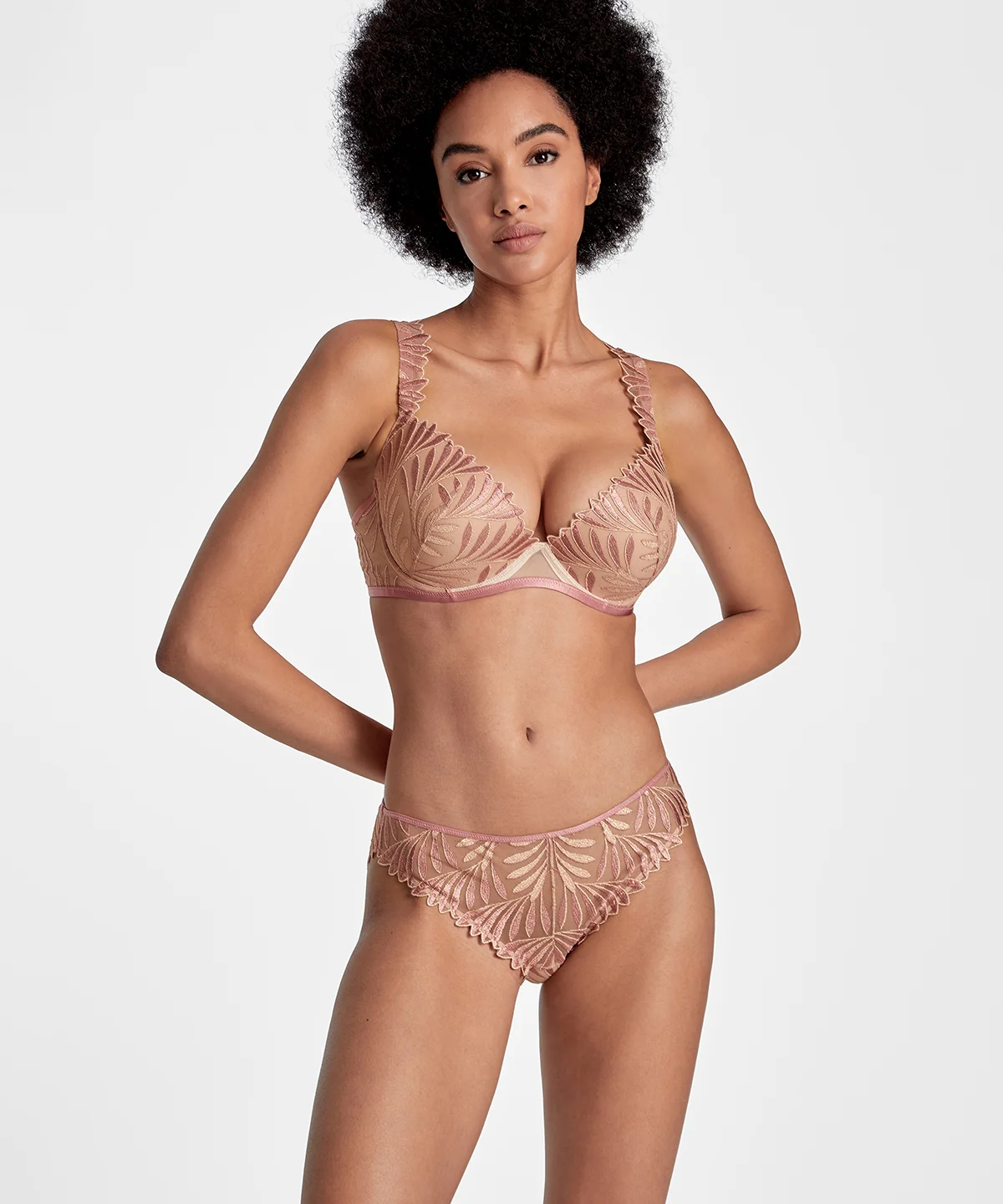 Sensory Illusion Soutien-gorge Push-up coques Silk Rose - Image 2